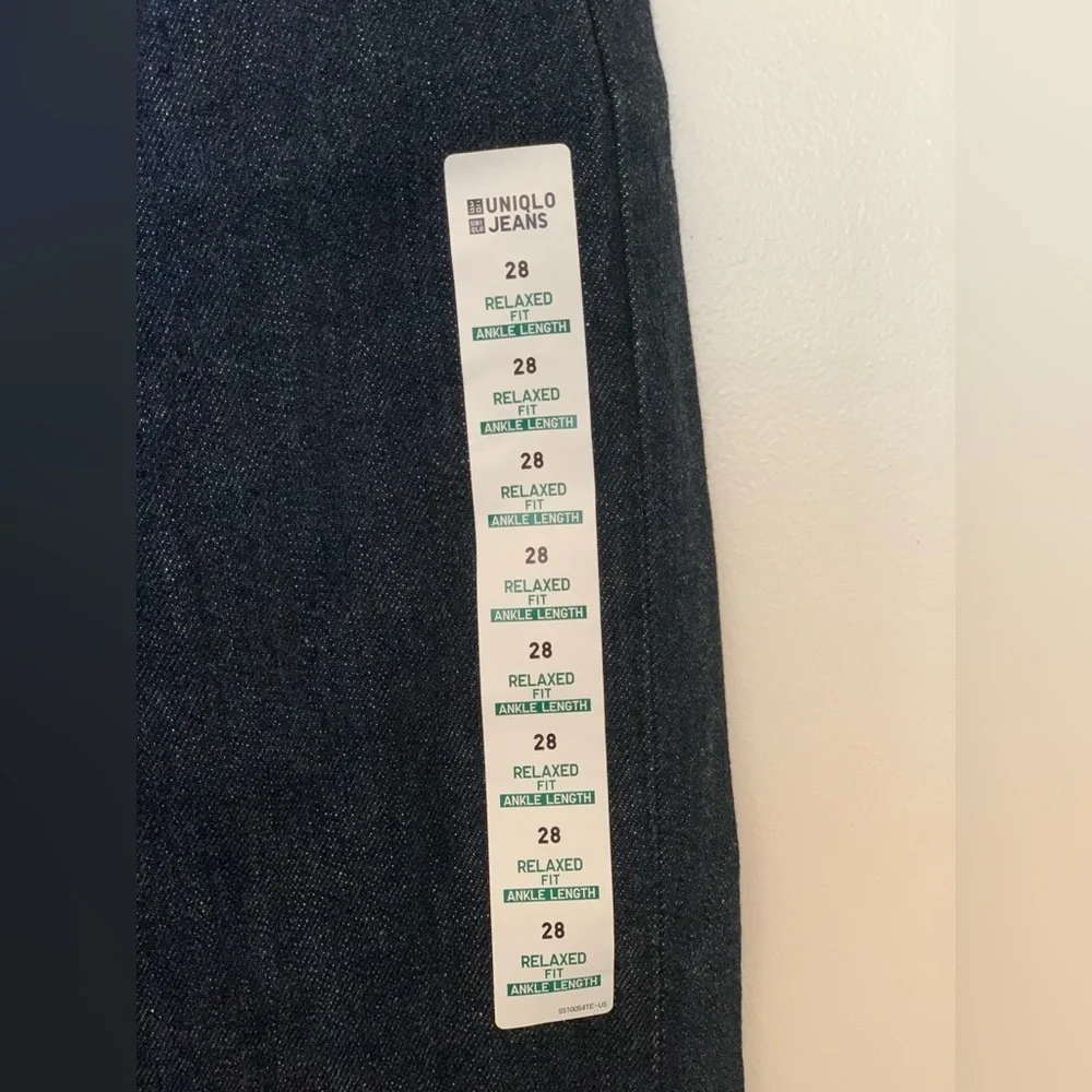 Uniqlo Dark Blue Women's Peg Top Relaxed Fit Ankle Jeans
Size-28” Waist - Picture 6 of 6